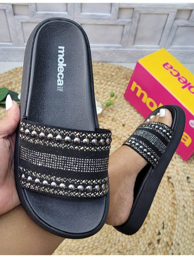 Moleca Sandália Papete Flat Leve e Confortável Moda Feminina Metalizados Prata
