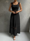 Vestido Longo Feminino com Detalhes em Renda Florais