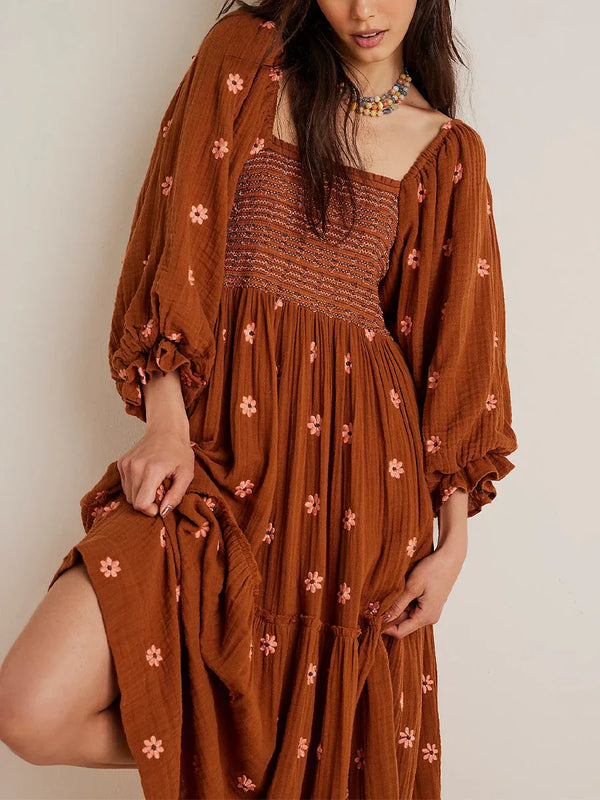 Vestido Longo Boho Bordado com Mangas Bufantes – Elegância e Conforto para Todas as Ocasiões