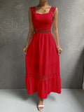 Vestido Longo Feminino com Detalhes em Renda Florais